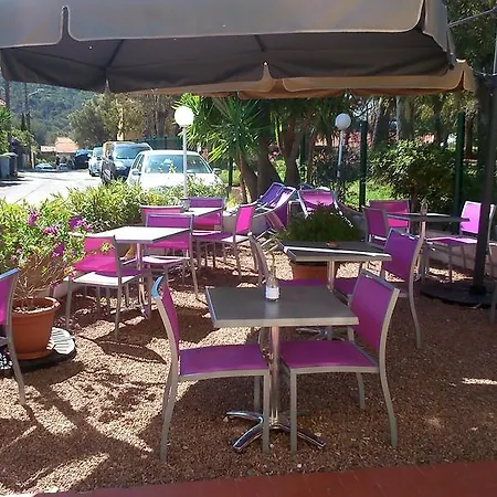 Hotel Provencale Saint-Raphaël